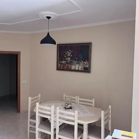 Appartamento Aos Përmet