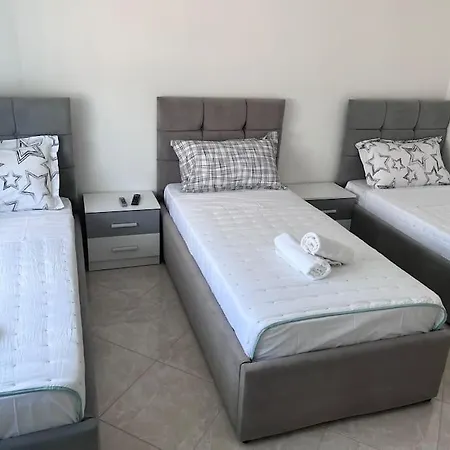 Aos Appartamento Përmet